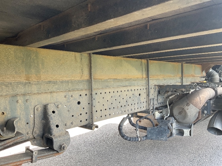Used 2021 Isuzu NPR-HD - photo 16