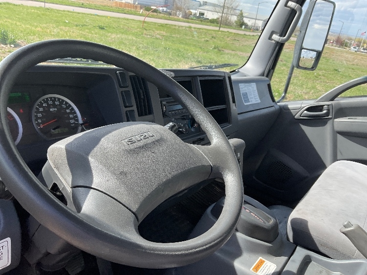 Used 2021 Isuzu NPR-HD - photo 19
