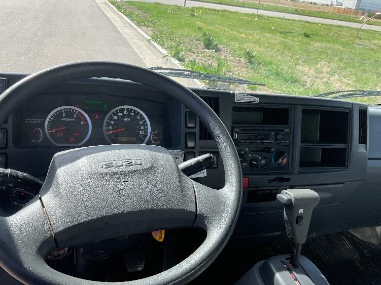Used 2021 Isuzu NPR-HD - photo 20