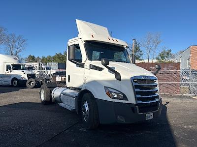 Used 2021 Freightliner Cascadia Detroit DD13 Semi Truck for sale #379825 - photo 1