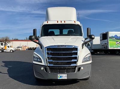 Used 2021 Freightliner Cascadia - photo 1