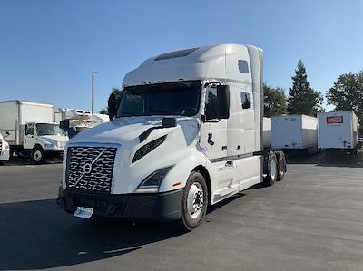 Used 2021 Volvo VNL Volvo D13 Semi Truck for sale #380248 - photo 1