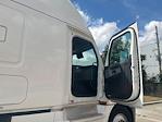 Used 2021 Freightliner Cascadia Detroit DD15AT Semi Truck with Sleeper Cab for sale #380755 - photo 12