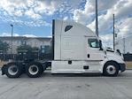 Used 2021 Freightliner Cascadia Detroit DD15AT Semi Truck with Sleeper Cab for sale #380755 - photo 8