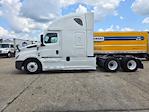Used 2021 Freightliner Cascadia Detroit DD15AT Semi Truck with Sleeper Cab for sale #380778 - photo 4