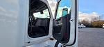 Used 2021 Freightliner Cascadia Detroit DD15AT Semi Truck with Sleeper Cab for sale #380789 - photo 13