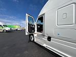 Used 2021 Freightliner Cascadia Detroit DD15AT Semi Truck with Sleeper Cab for sale #380798 - photo 9
