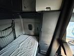 Used 2021 Freightliner Cascadia Detroit DD15AT Semi Truck with Sleeper Cab for sale #380803 - photo 18