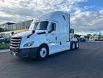 Used 2021 Freightliner Cascadia Detroit DD15AT Semi Truck with Sleeper Cab for sale #380803 - photo 3