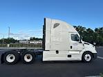 Used 2021 Freightliner Cascadia Detroit DD15AT Semi Truck with Sleeper Cab for sale #380803 - photo 8