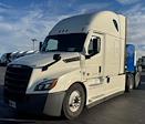 Used 2021 Freightliner Cascadia Detroit DD15AT Semi Truck with Sleeper Cab for sale #380804 - photo 3