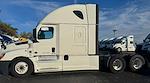 Used 2021 Freightliner Cascadia Detroit DD15AT Semi Truck with Sleeper Cab for sale #380804 - photo 4