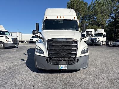 Used 2021 Freightliner Cascadia Detroit DD15AT Semi Truck with Sleeper Cab for sale #380815 - photo 2