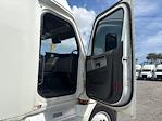Used 2021 Freightliner Cascadia Detroit DD15AT Semi Truck with Sleeper Cab for sale #380832 - photo 12