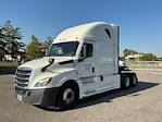 Used 2021 Freightliner Cascadia Detroit DD15AT Semi Truck with Sleeper Cab for sale #380834 - photo 3