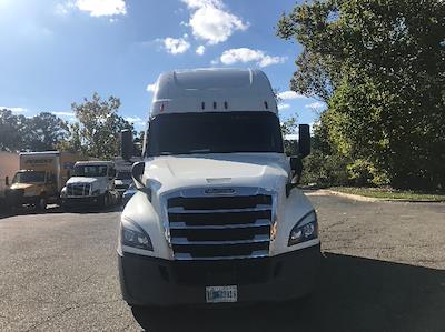 Used 2021 Freightliner Cascadia Detroit DD15AT Semi Truck with Sleeper Cab for sale #380841 - photo 2