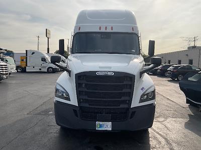 Used 2021 Freightliner Cascadia Detroit DD15AT Semi Truck with Sleeper Cab for sale #380844 - photo 2