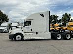 Used 2021 Freightliner Cascadia Detroit DD15AT Semi Truck with Sleeper Cab for sale #380845 - photo 4