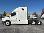 Used 2021 Freightliner Cascadia Detroit DD15AT Semi Truck with Sleeper Cab for sale #380850 - photo 4