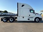 Used 2021 Freightliner Cascadia Detroit DD15AT Semi Truck with Sleeper Cab for sale #380866 - photo 8