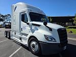 Used 2021 Freightliner Cascadia Detroit DD15AT Semi Truck with Sleeper Cab for sale #380867 - photo 1