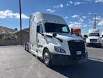 Used 2021 Freightliner Cascadia Detroit DD15AT Semi Truck with Sleeper Cab for sale #380884 - photo 1