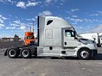 Used 2021 Freightliner Cascadia Detroit DD15AT Semi Truck with Sleeper Cab for sale #380884 - photo 8