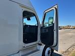 Used 2021 Freightliner Cascadia Detroit DD15AT Semi Truck with Sleeper Cab for sale #380887 - photo 13