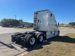 Used 2021 Freightliner Cascadia Detroit DD15AT Semi Truck with Sleeper Cab for sale #380887 - photo 7