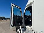 Used 2021 Freightliner Cascadia Detroit DD15AT Semi Truck with Sleeper Cab for sale #380887 - photo 9