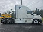 Used 2021 Freightliner Cascadia Detroit DD15AT Semi Truck with Sleeper Cab for sale #381184 - photo 8
