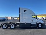 Used 2022 Freightliner Cascadia Detroit DD15AT Semi Truck with Sleeper Cab for sale #381210 - photo 8