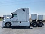 Used 2021 Freightliner Cascadia Detroit DD15AT Semi Truck with Sleeper Cab for sale #381515 - photo 4