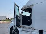 Used 2021 Freightliner Cascadia Detroit DD15AT Semi Truck with Sleeper Cab for sale #381515 - photo 9