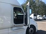 Used 2021 Freightliner Cascadia Detroit DD15AT Semi Truck with Sleeper Cab for sale #382160 - photo 13