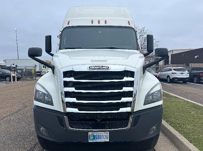 Used 2021 Freightliner Cascadia Cummins X15 Semi Truck with Sleeper Cab for sale #382292 - photo 2