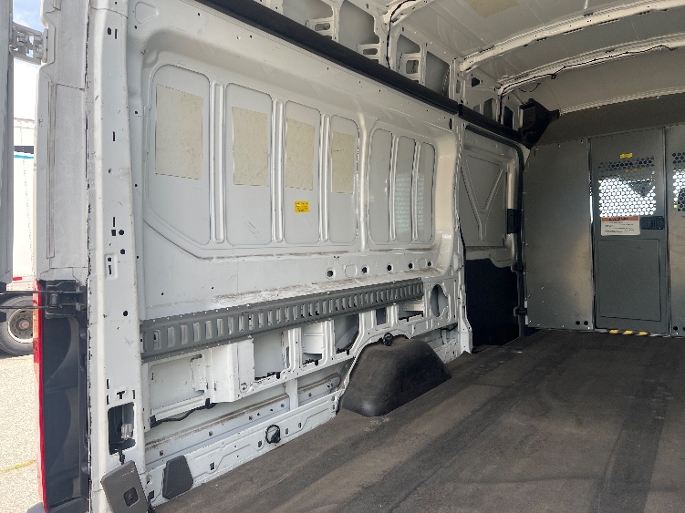 Used 2020 Ford Transit 250 - photo 11