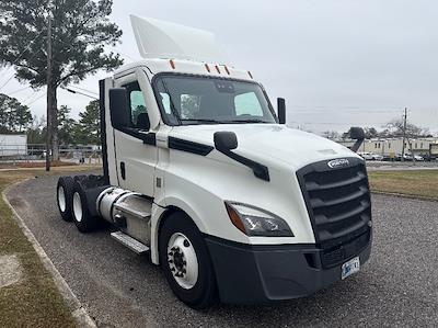Used 2021 Freightliner Cascadia Detroit DD13 Semi Truck for sale #382475 - photo 1