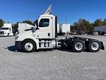 Used 2021 Freightliner Cascadia Detroit DD13 Semi Truck for sale #382759 - photo 4
