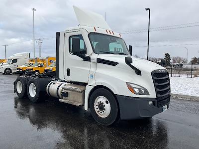 Used 2021 Freightliner Cascadia Detroit DD13 Semi Truck for sale #382778 - photo 1