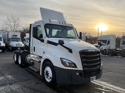 Used 2021 Freightliner Cascadia Detroit DD13 Semi Truck for sale #382810 - photo 1