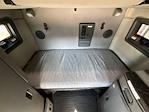 Used 2021 Volvo VNL Volvo D13 Semi Truck for sale #383031 - photo 17