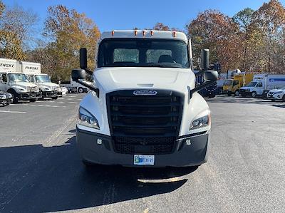 Used 2021 Freightliner Cascadia Detroit DD13 Semi Truck for sale #383889 - photo 2