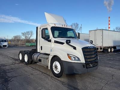 Used 2021 Freightliner Cascadia Detroit DD13 Semi Truck for sale #383901 - photo 1