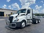 Used 2021 Freightliner Cascadia Detroit DD13 Semi Truck for sale #384125 - photo 3