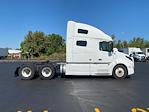 Used 2022 Volvo VNL Volvo D13 Semi Truck for sale #384149 - photo 8