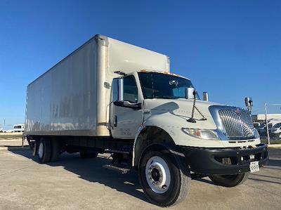 Used 2022 International MV Box Truck with Liftgate for sale #384150 - photo 1