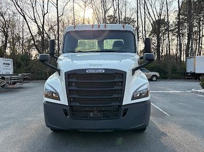 Used 2021 Freightliner Cascadia - photo 1