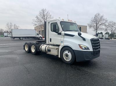 Used 2021 Freightliner Cascadia Detroit DD15AT Semi Truck for sale #384386 - photo 1