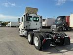 Used 2021 Freightliner Cascadia Detroit DD15AT Semi Truck for sale #384653 - photo 5
